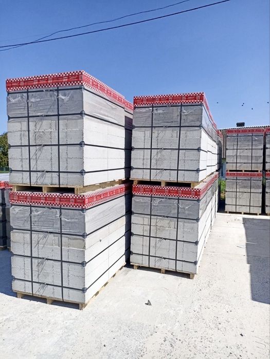 Газоблок та піноблок, клей для кладки. Доставка маніпулятором