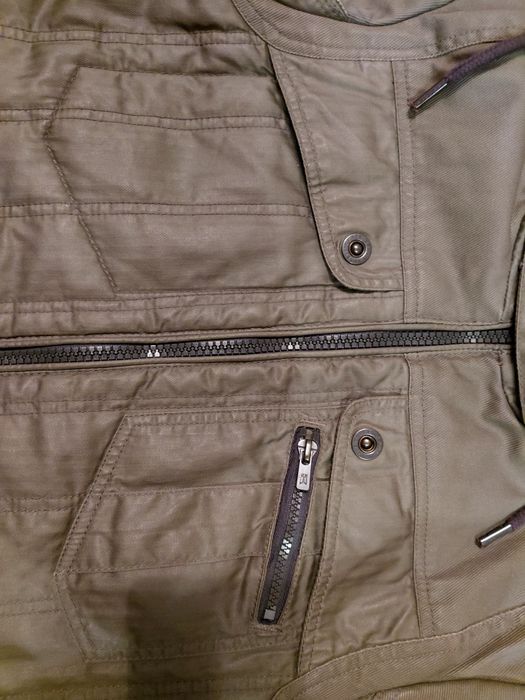 Куртка для хлопця
Довжина рукава 65см
Довжина куртки 65см