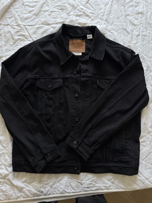 Levi’s оригинал черная джинсовая куртка L новая стиль oversize