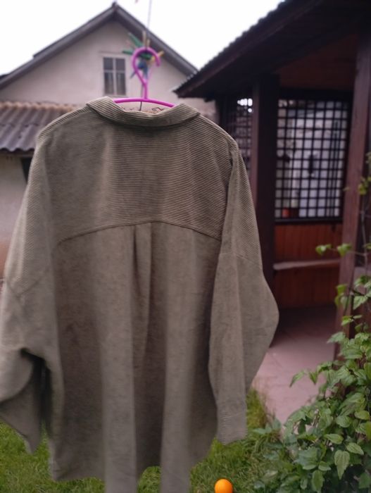 Жіноча вельветова сорочка