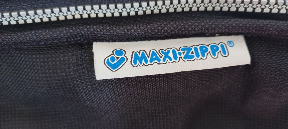 Mala de puericultura com muda fraldas de viagem