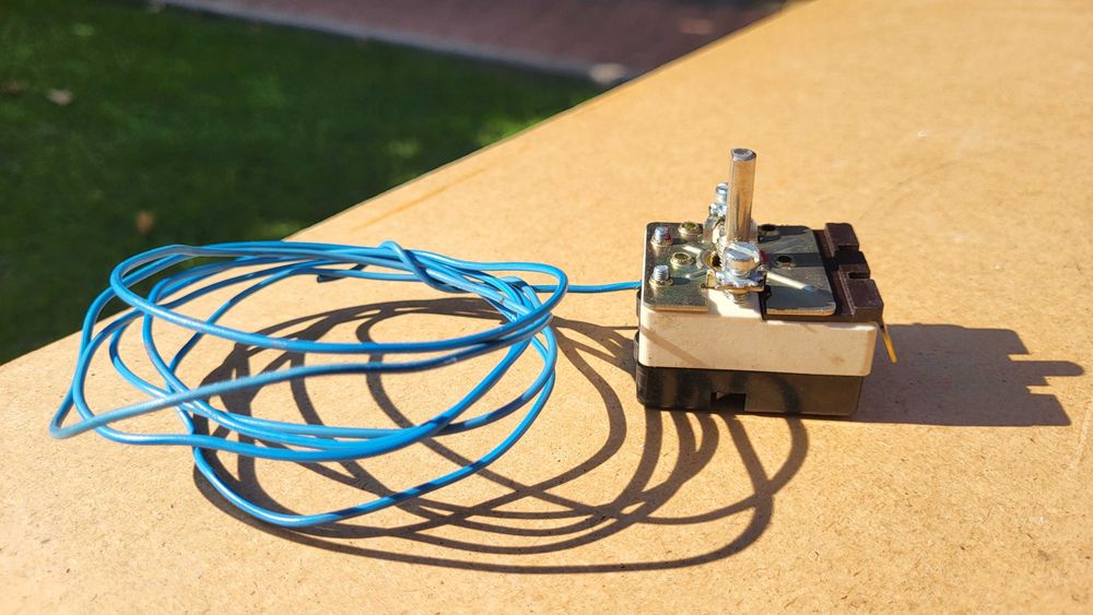 Regulator temperatury B115-A002 Mera-Pnefal pralki POLAR PDS 585