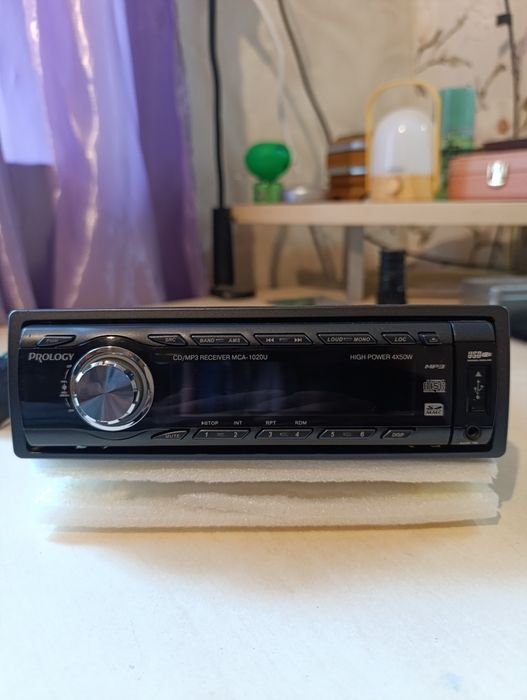 Продается автомагнитола PROLOGY 4x50w