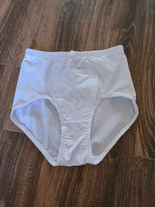 Majtki uciskowe damskie