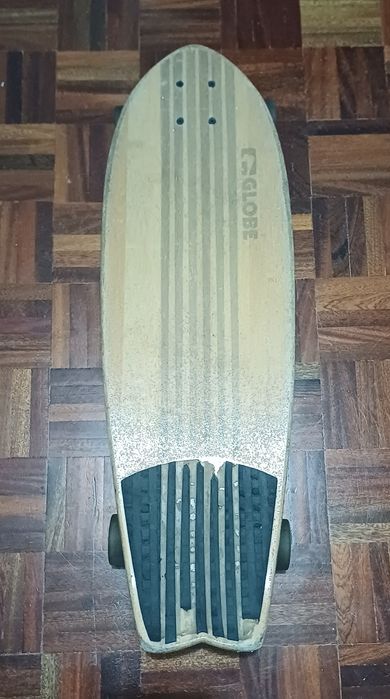 Longboard  GLOBE