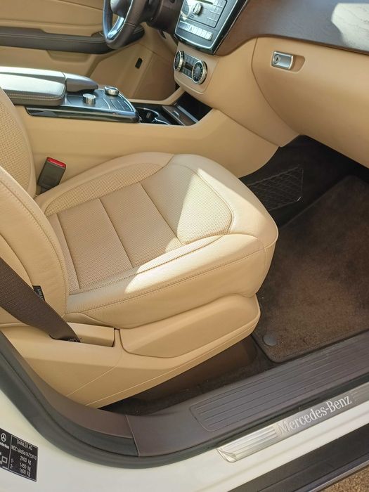 Mercedes-Benz GLE 400 Офiцiйний