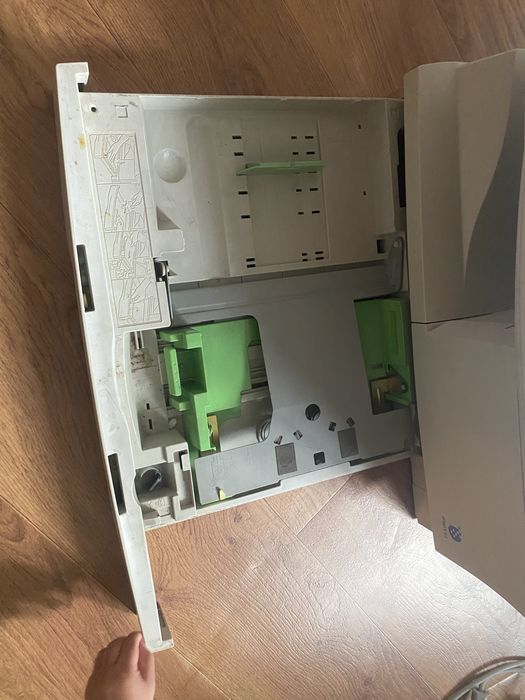 Продам копіювальний апарат Sharp AR-5012