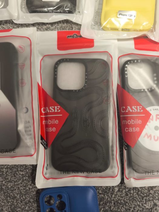 Etui/case iphone 12 pro/13 pro/13/14