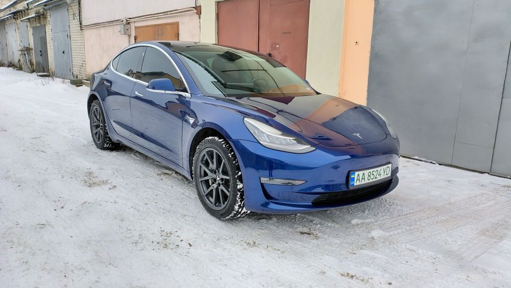 Tesla model 3  2019 р