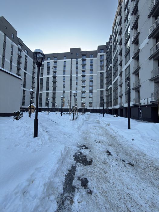 ТЕРМІНОВО ‼️Продаж зданої 3 кімнатної квартири з чорновими роботами