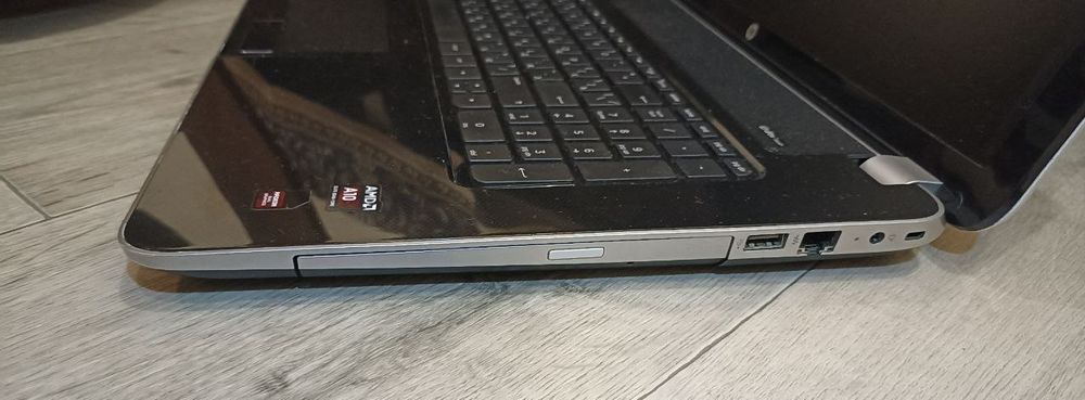 17.3" HD+ \Hp для навчання\ 4ядра (AMD A10)\ Ati Hd8700\ 1час