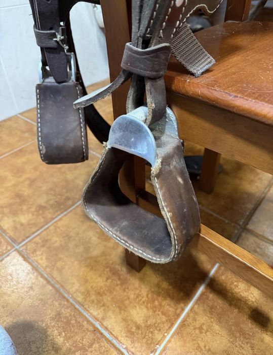 Sela Western em Pele – WESTERN Saddlery