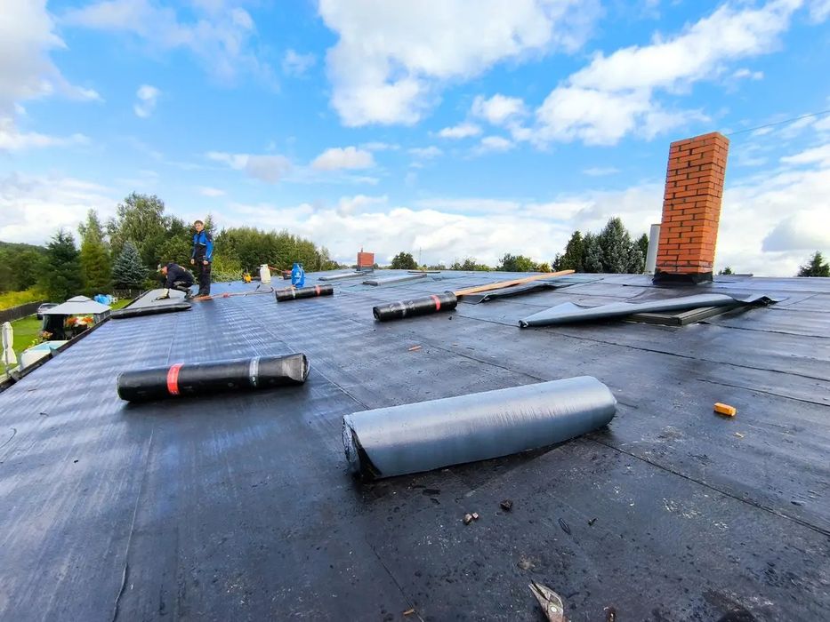 Grzanie papy dachy płaskie naprawy dachów