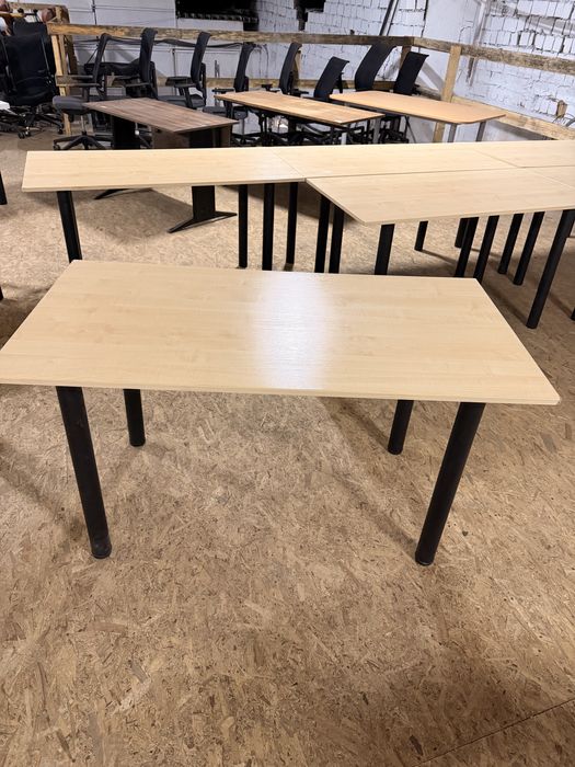 Стіл 140 на 70 , столи офісні , крісло , шафа , тумба