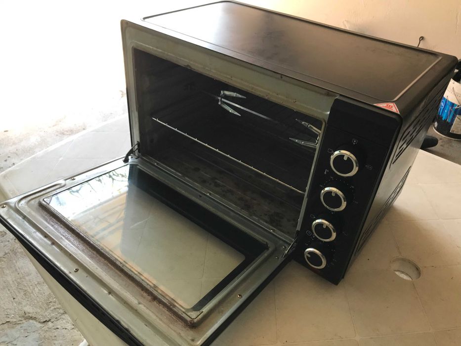 Forno Elétrico  Usado em ótimas condições de uso barato