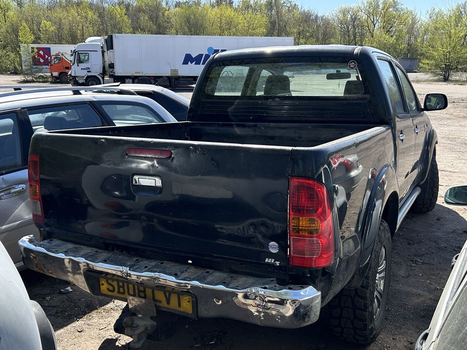 Toyota Hilux 2008 року 3.0 дизель