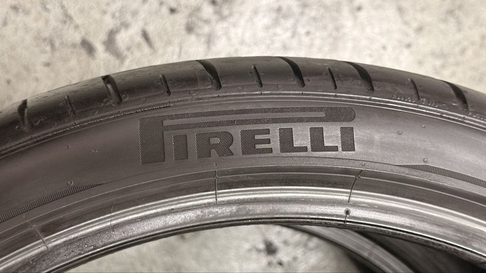 Pneus 305/30zr21 Pirelli P Zero com 90% piso