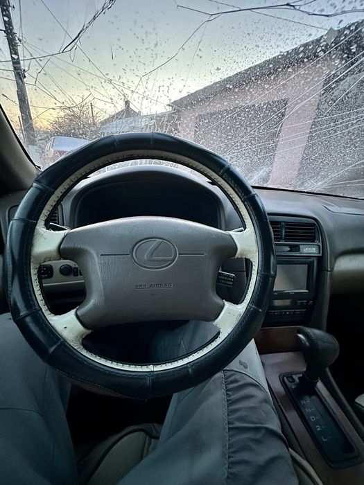 Lexus ES300 2000г. 3.0л Бензин. АКПП