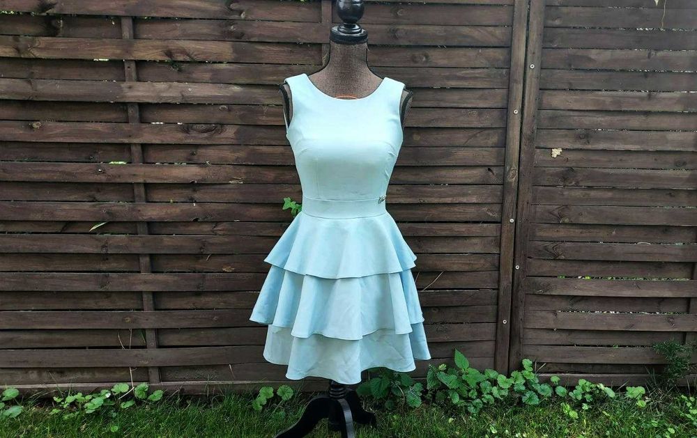 Błękitna sukienka wizytowa krótka XS/S stan IDEALNY