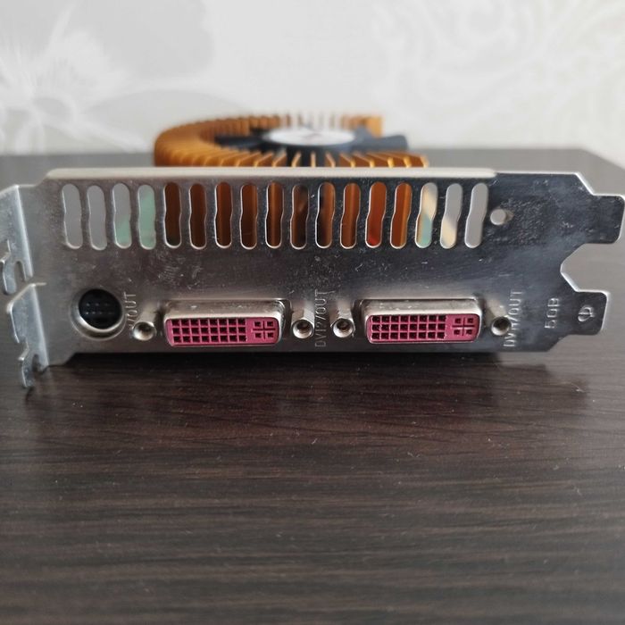 Видеокарта Nvidia GeForce8600GT sonic+ от XpertVision б.у