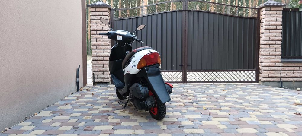 Продам Suzuki lets 2