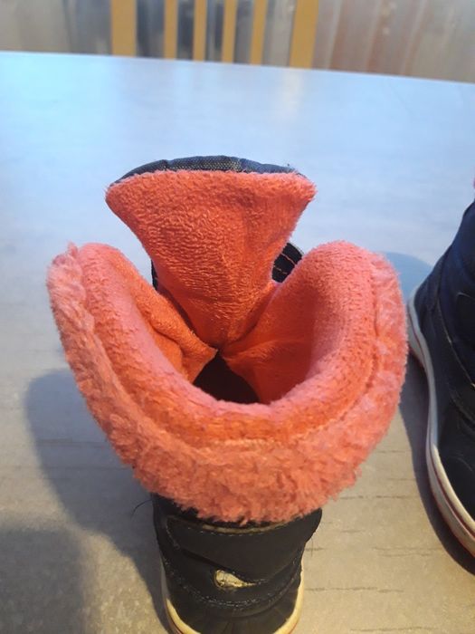 Buty zimowe śniegowce r 28
