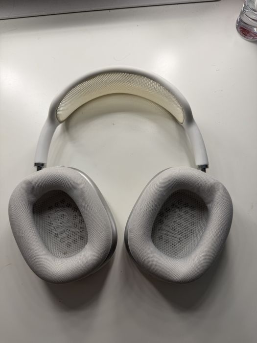 AirPods Max używane