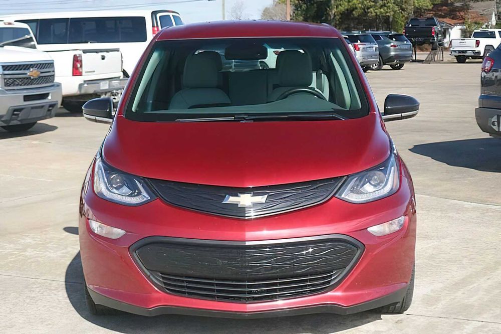 Chevrolet Bolt EV      2021
