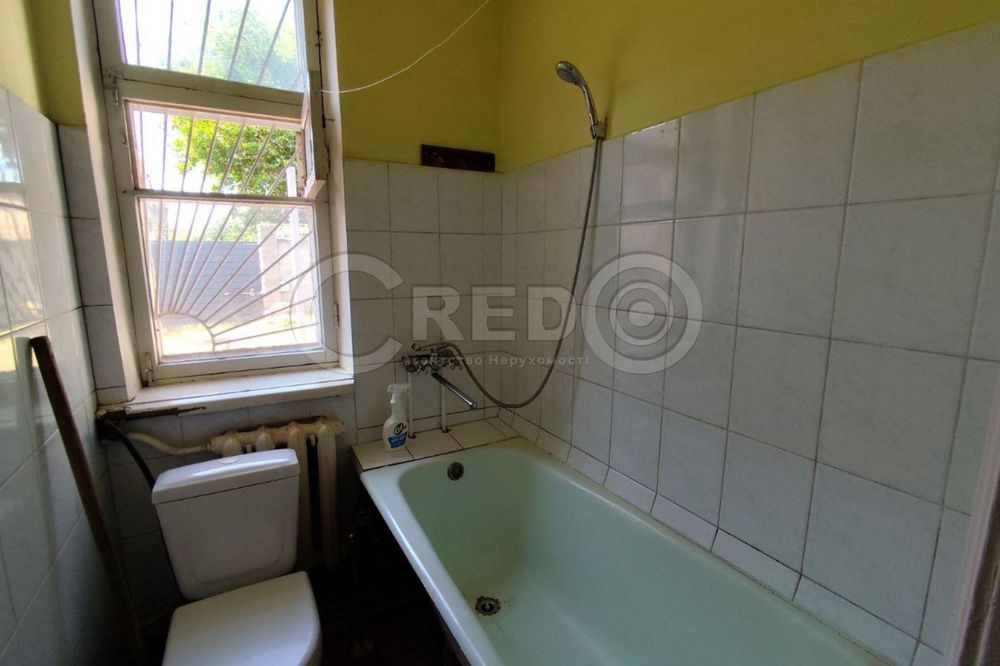 Продаж окремої частини будинку район пл. Артема, вул. Упіта