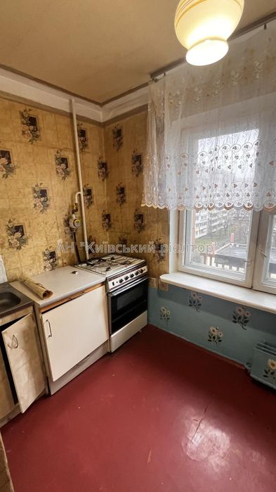 Продаж 1 к кв пр-ту Бажана, 5В, Дарницький ,мХарківська