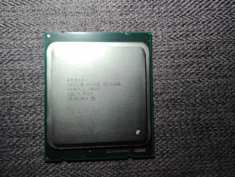 Intel xeon e5-2680