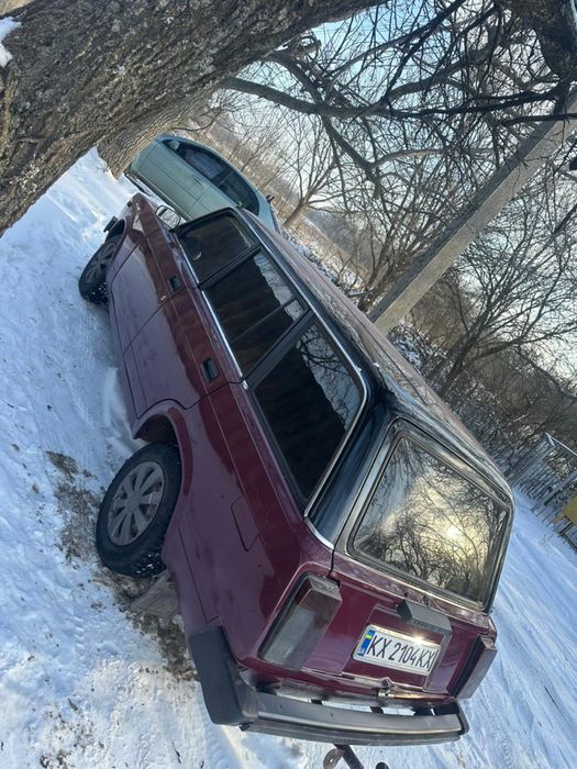 Продам ВАЗ 2104.