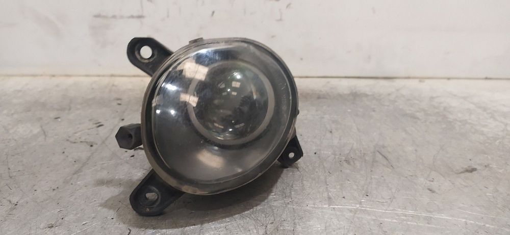 FAROL NEVOEIRO DIREITO VOLKSWAGEN PASSAT 2001 -3B7941700A