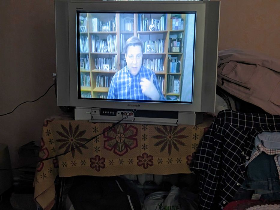Адаптер HDMI -> RCA (тюльпан)  сигналу від приставки до ТВ
