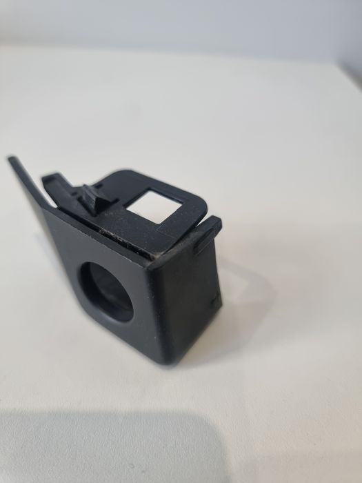 Audi a6 c7 крепление парктроника 4g0919268