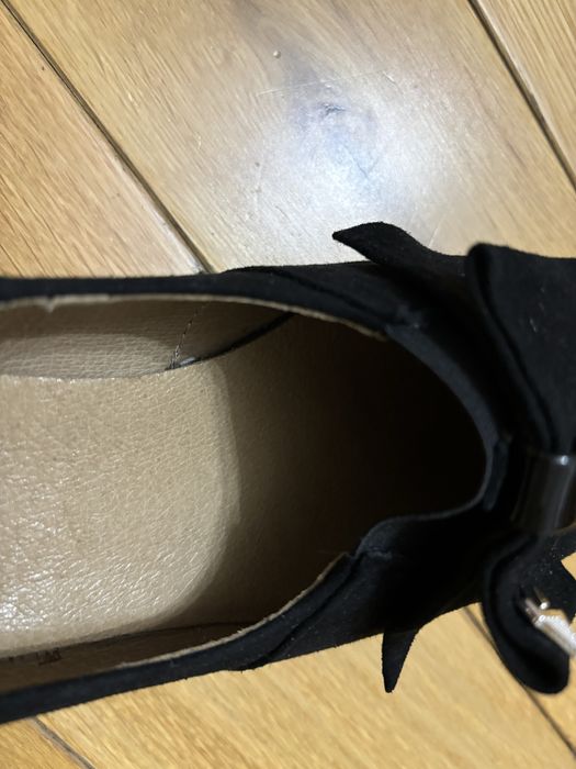 Karino skórzane czółenka nowe rozmiar 38