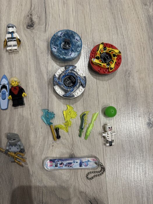 Figurki Lego Ninjago, Minifigures i inne