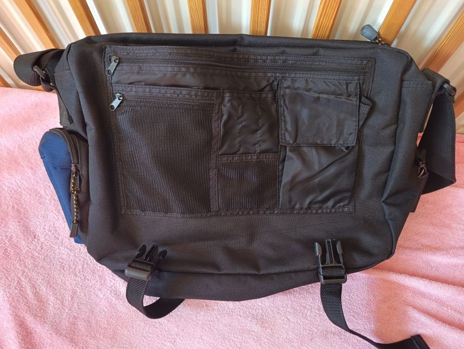 Nowa Teczka Camel active, komora na laptop