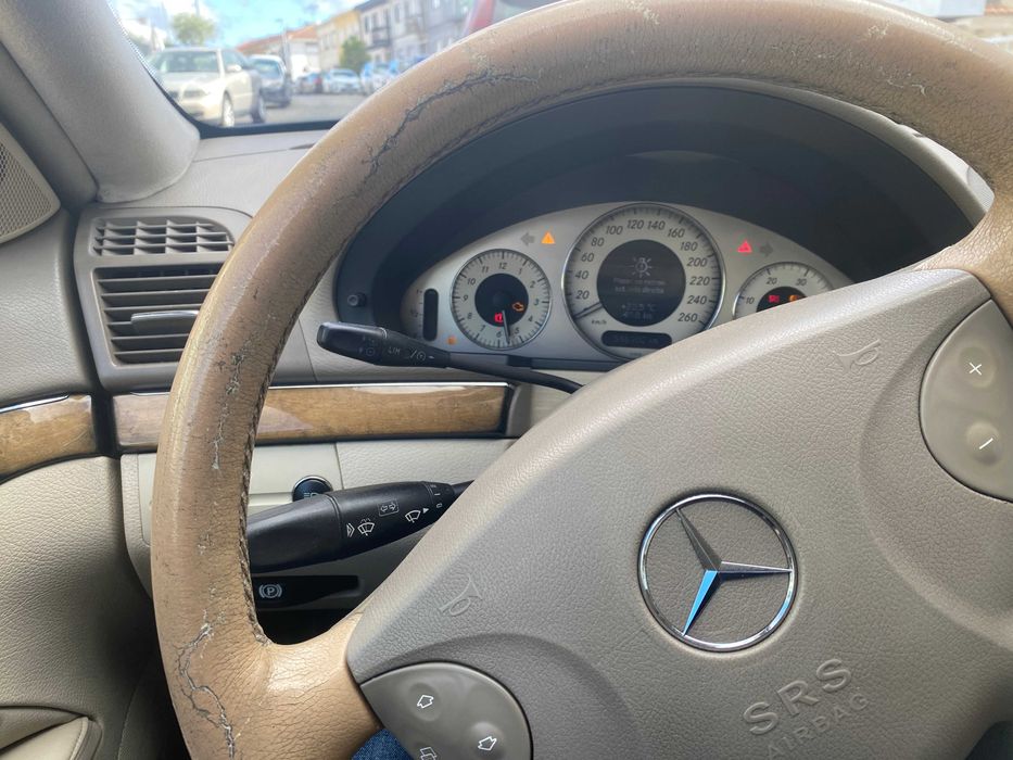 Mercedez-Bens E280