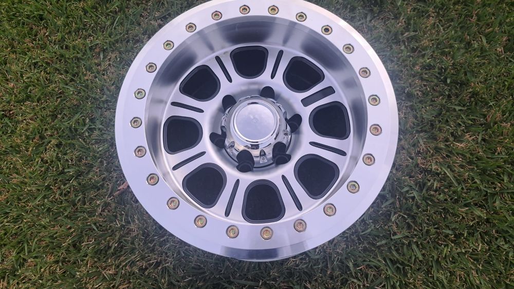 Jantes 16 de aluminio com beadlock