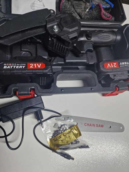 motosserra elétrica sem fios de 6 polegadas com duas baterias - S