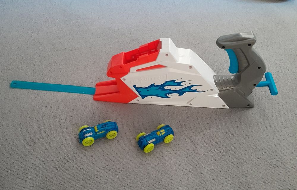 Ігровий набір з бластером Nerf Nitro FlameShot