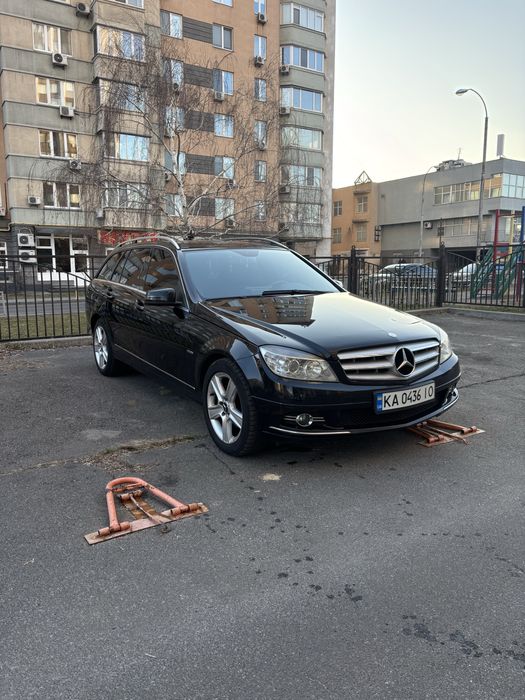 Mercedes-benz c220 універсал(ідеал)не фарбована