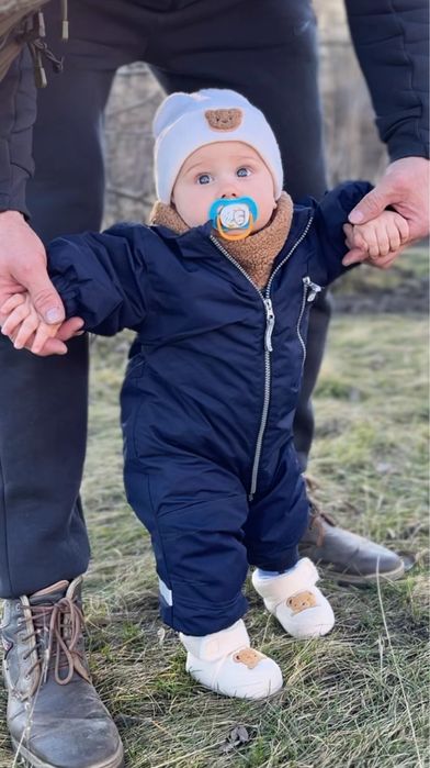 Зима/ осінь комбінезон h&m 74 см синього кольору.