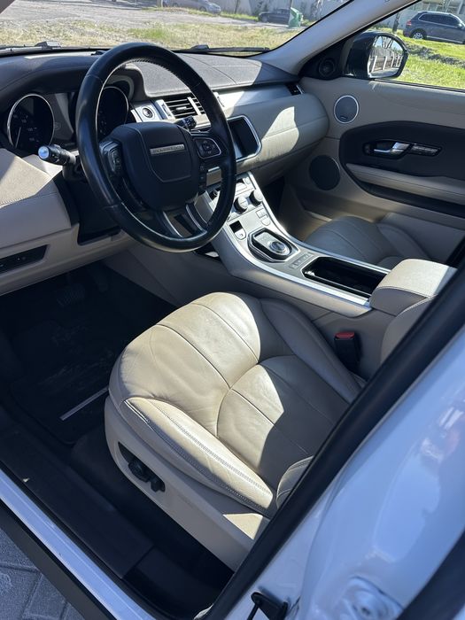 Range Rover Evoque SE