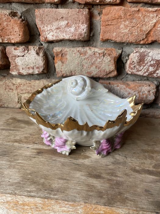 Конфетниця фарфор