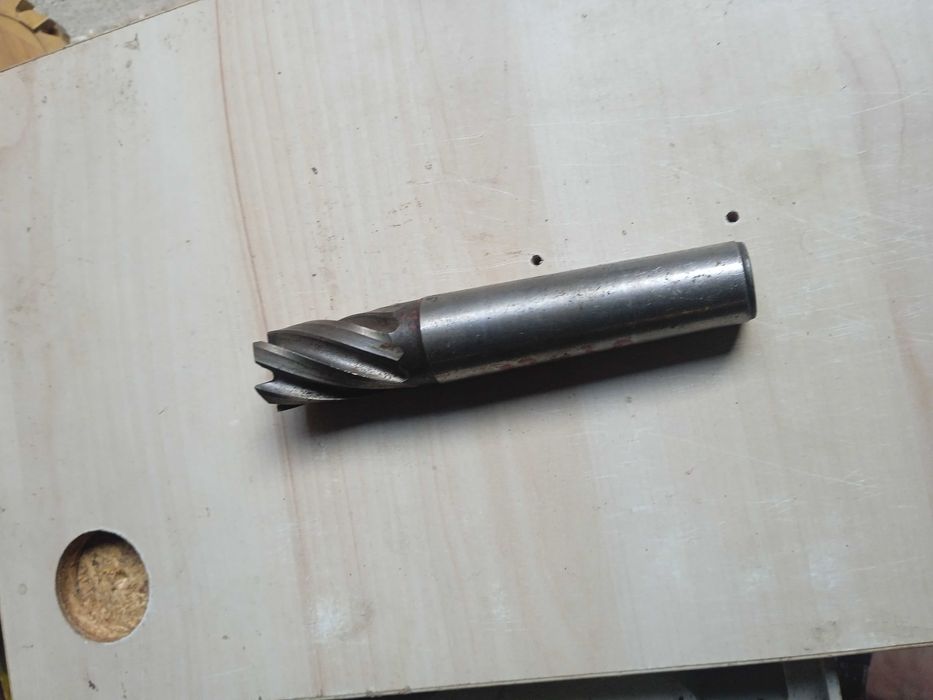 Frez palcowy fi 30 kobalt nowy