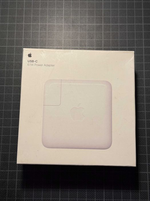 MacBook Pro 13" 2017 i7/16GB/512GB + NOWA ładowarka Apple