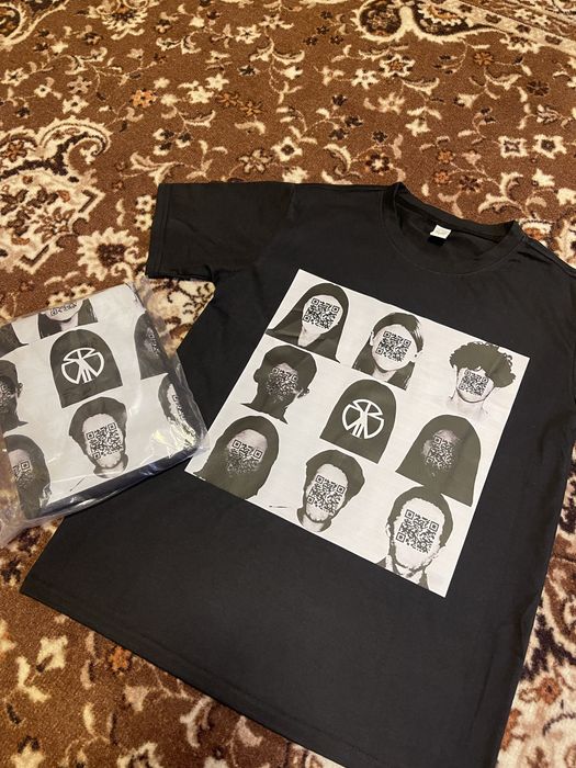 опиум футболка « Human Register Code Tee »