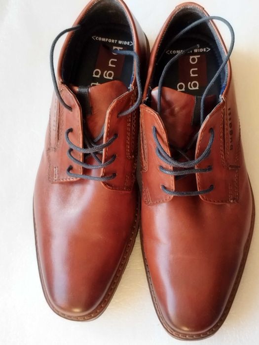 Sapatos Homem Bugatti em Pele